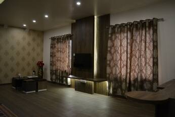 The Grand Rajwada, Seoni 5